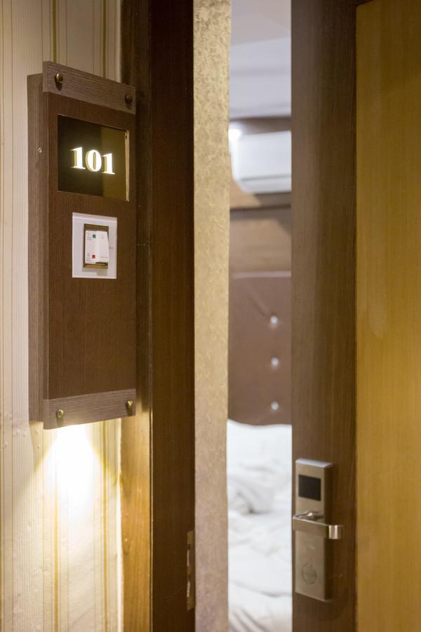 Hotel Spencer Thána Kültér fotó