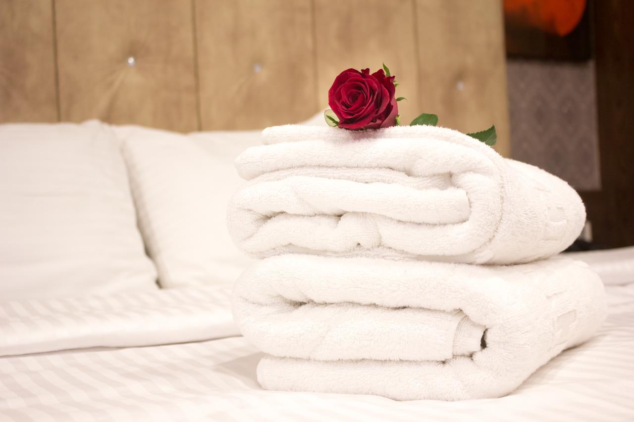 Hotel Spencer Thána Kültér fotó